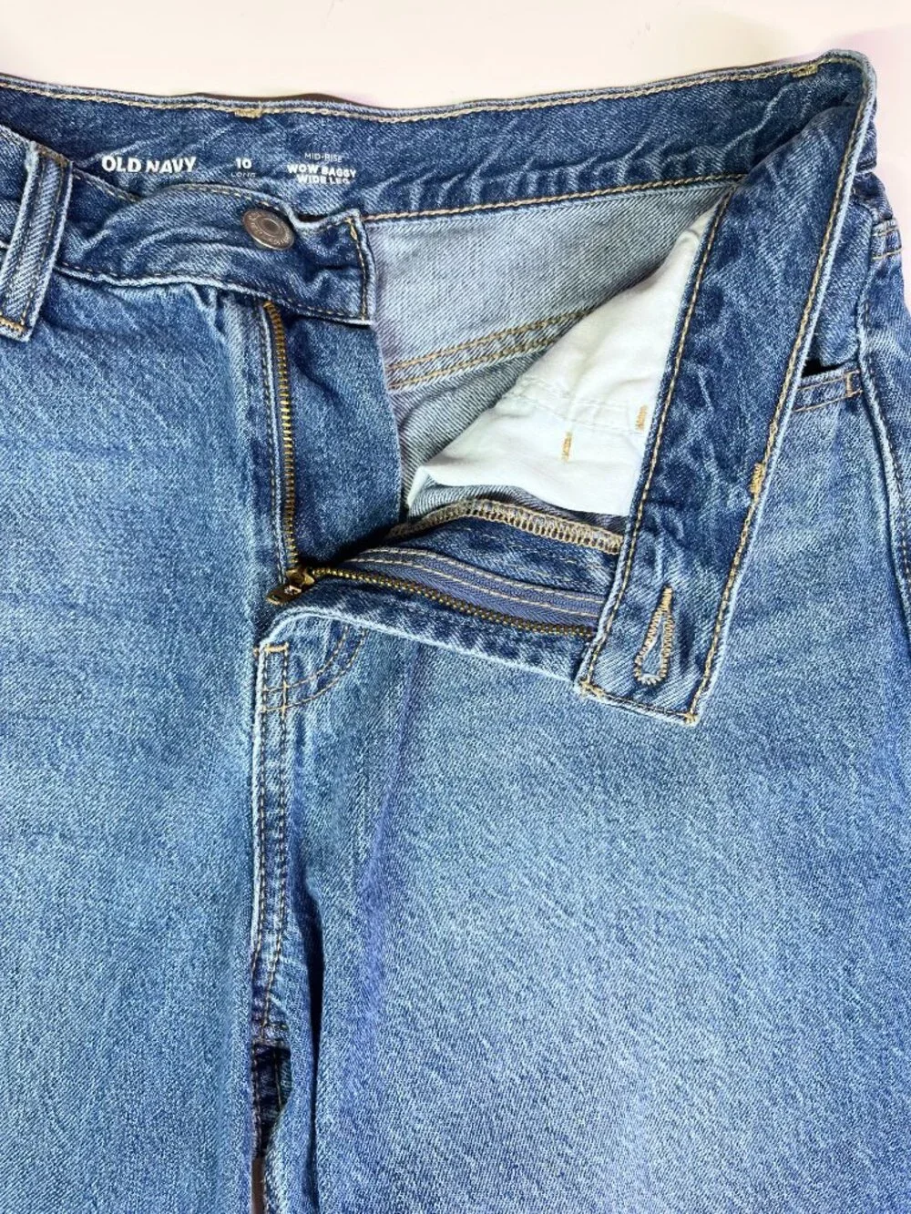 Old Navy Size 10 Long Mid-Rise Wow Baggy Wide Leg Blue Jeans